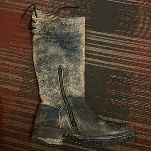 Bedstu distressed riding boot